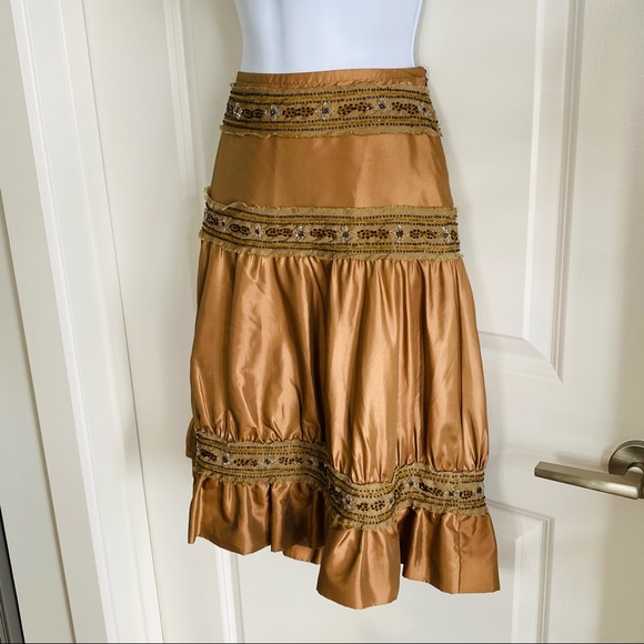 Beautiful Bronze Beaded Satin Tiered Skirt Size 4 - Picture 5 of 13
